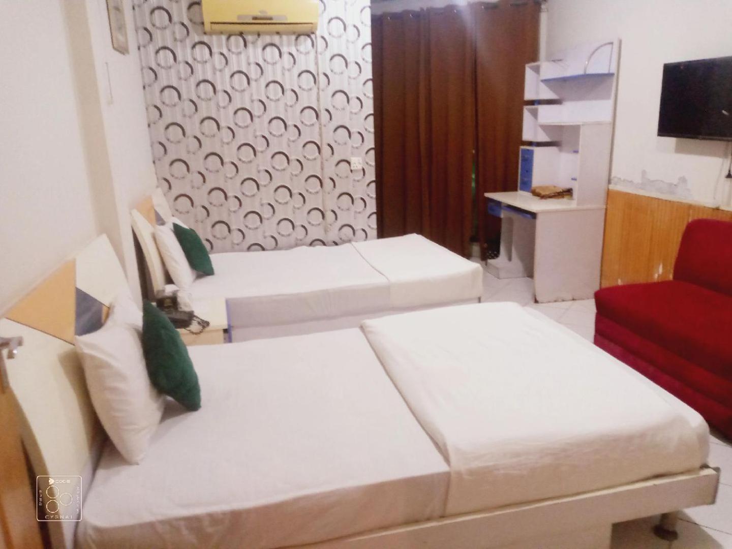 Hotel New Mid City Multan Eksteriør bilde